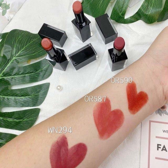 绝对不鬼打墙的植村秀唇膏:OR590/OR587/WN294号试色分享 | 芝士妞儿